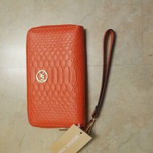 NWT Michael kors wallet/wristlet